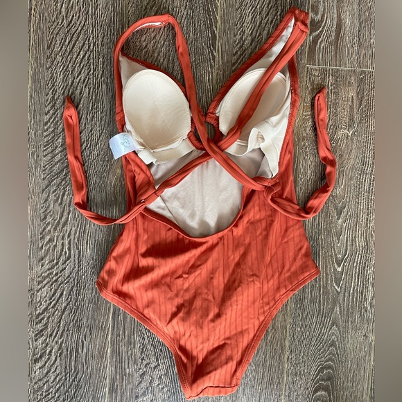 Orange one piece bathing suit - Picture 3 of 5